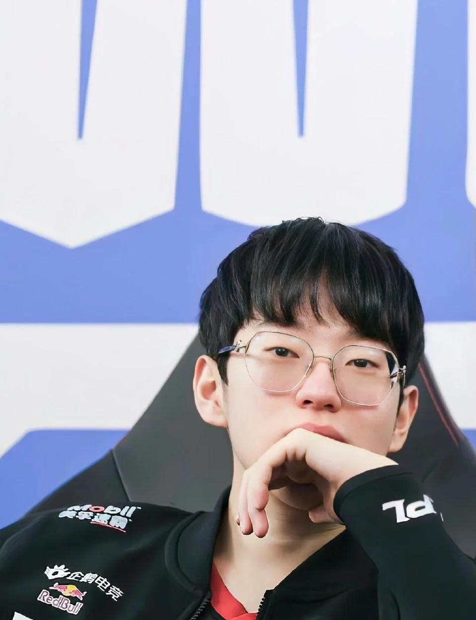 爱游戏最好玩的游戏包含Scout重要时刻晋级下一阶段，利物浦带队取胜！的词条