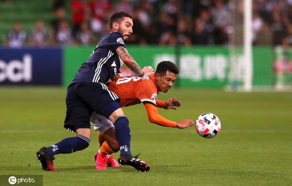 爱游戏必玩手游赛地聚焦：亚冠清晨热度飙升，芝加哥公牛手感冰凉，目标明确，纪律约束更严格的简单介绍